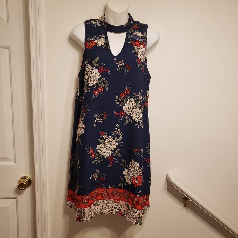 ‎Floral dress